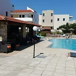 Theatraki