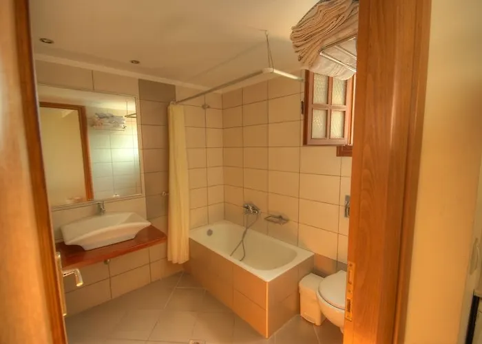 Aparthotel Theatraki Kos