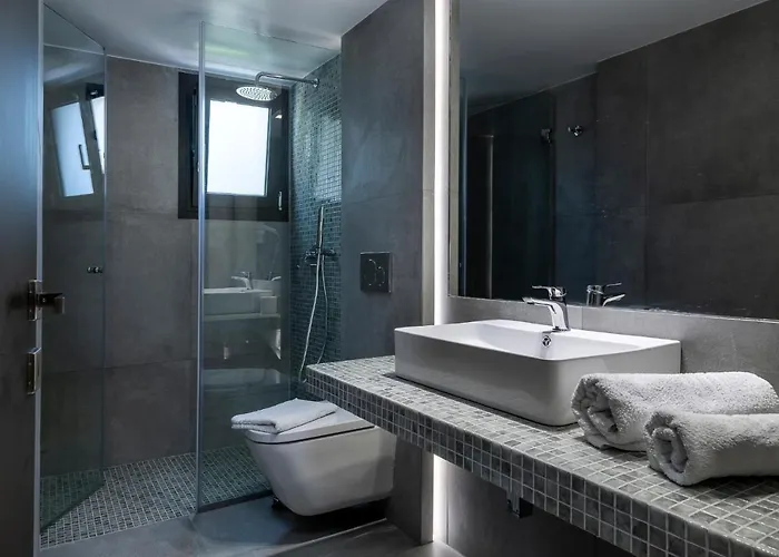 Theatraki 2* بلدة كوس