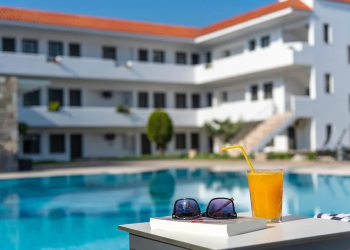 Theatraki Hotel apartamentowy 2*