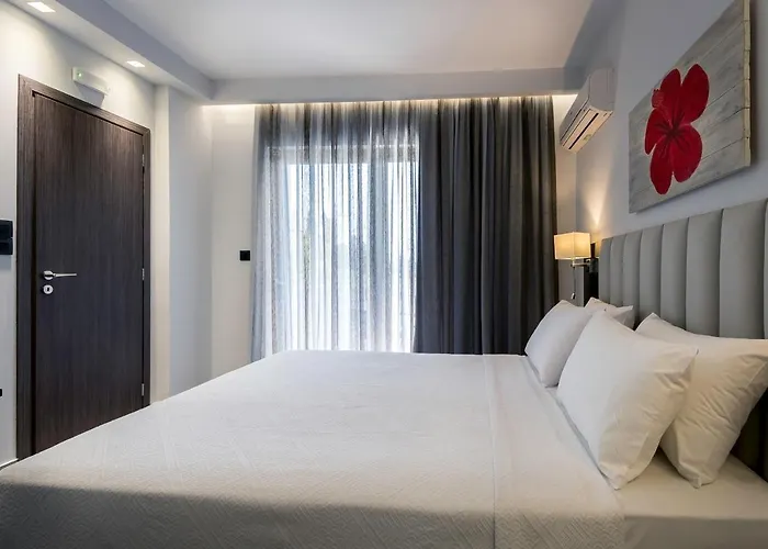 Hotel apartamentowy Theatraki 2*